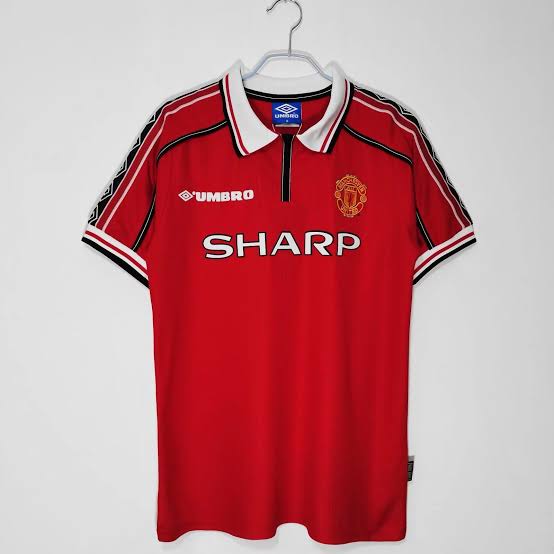 Original Brand New Manchester United Retro Kit 1998